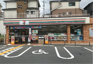 セブンイレブン高槻浦堂本町店