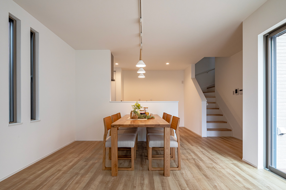 現地写真(ダイニング)