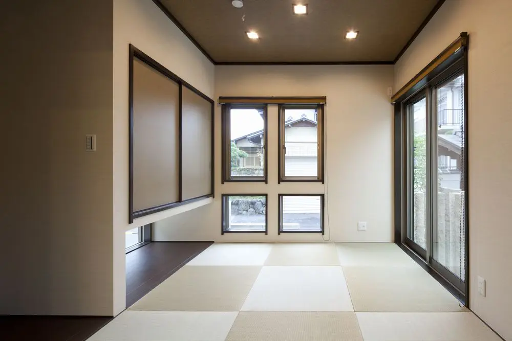 アート311　「宇宙空間HX2(ダークブラウン」　インテリアコーディネート ダークブラウンを取り入れた高級感漂う空間デザイン - 大阪・兵庫