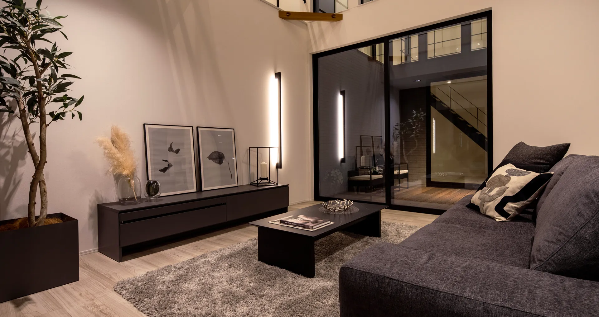 宝塚市雲雀丘2-13-I