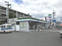 ファミリーマート高槻古曽部店