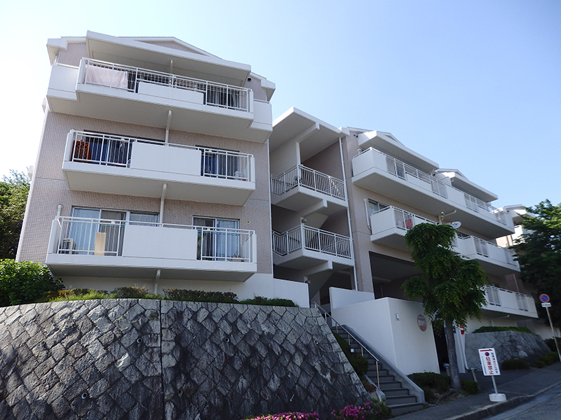 ロイヤルヒルズ箕面l 3棟 を売ったらいくら 売却 査定はcasaの仲介