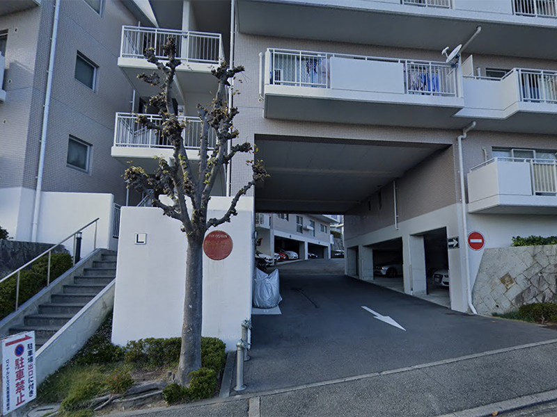 ロイヤルヒルズ箕面l 3棟 を売ったらいくら 売却 査定はcasaの仲介