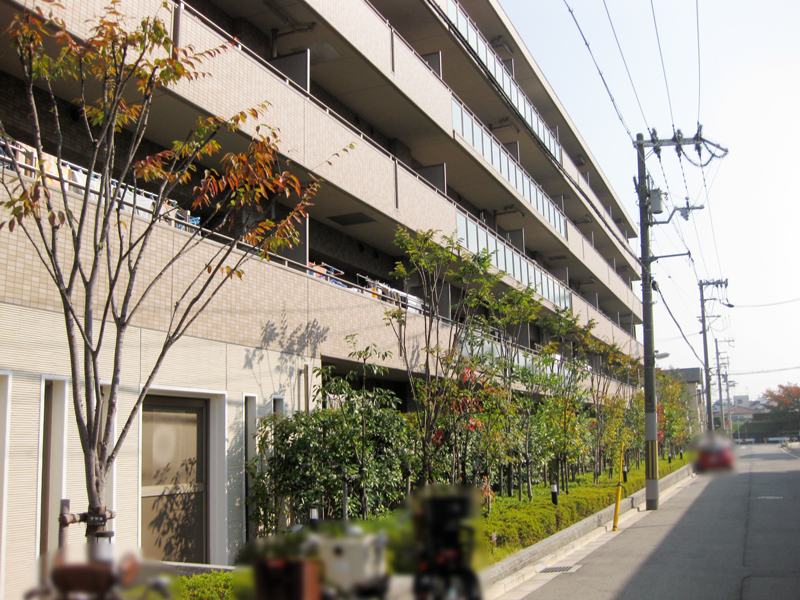 サーパス吹田垂水町