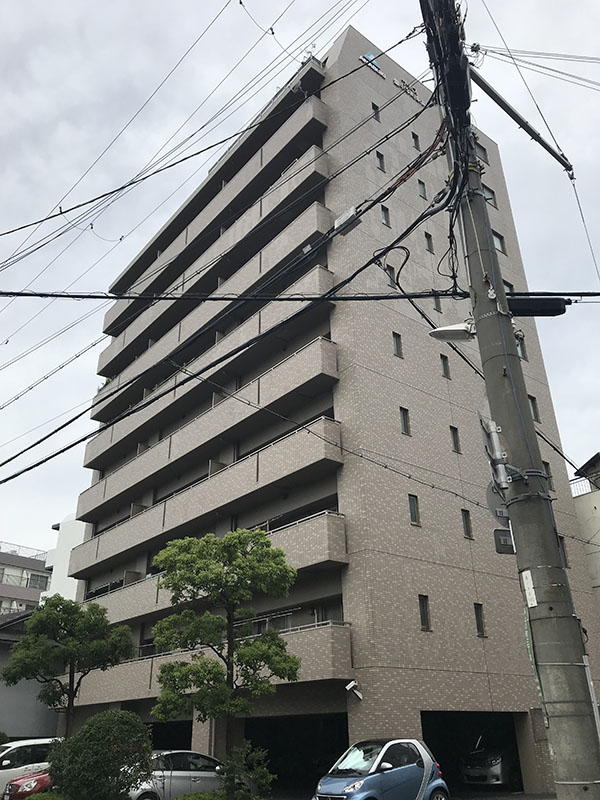 サーパス豊中本町駅前