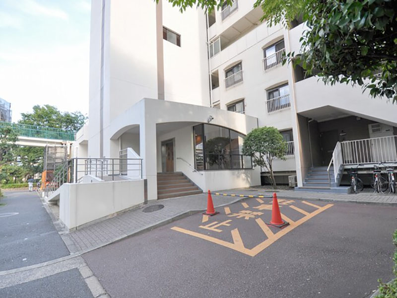 阪急南茨木ハイタウン駅前高層住宅H棟