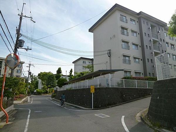 茨木郡山B住宅A15棟