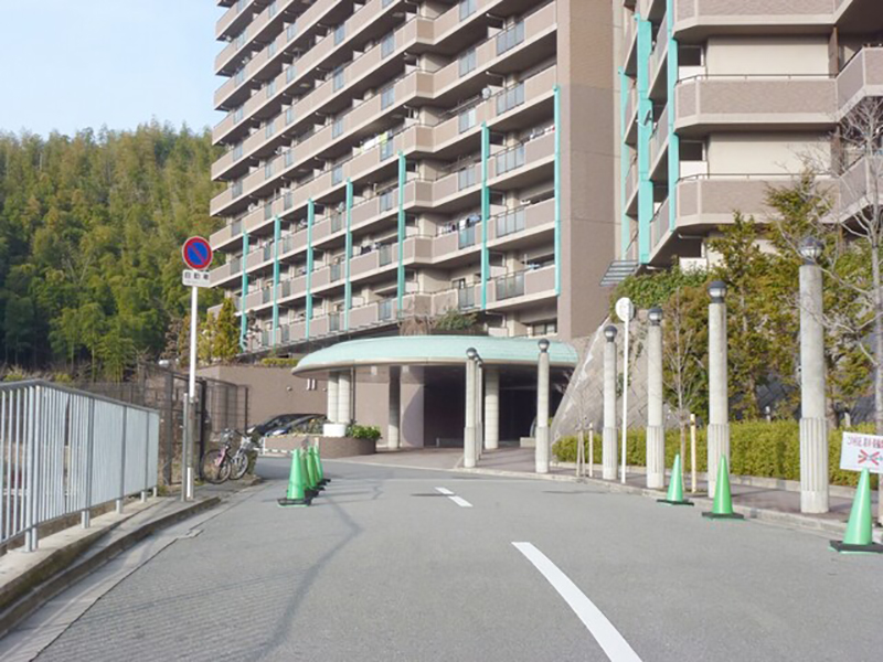 レジオンスクエア緑地公園3番館