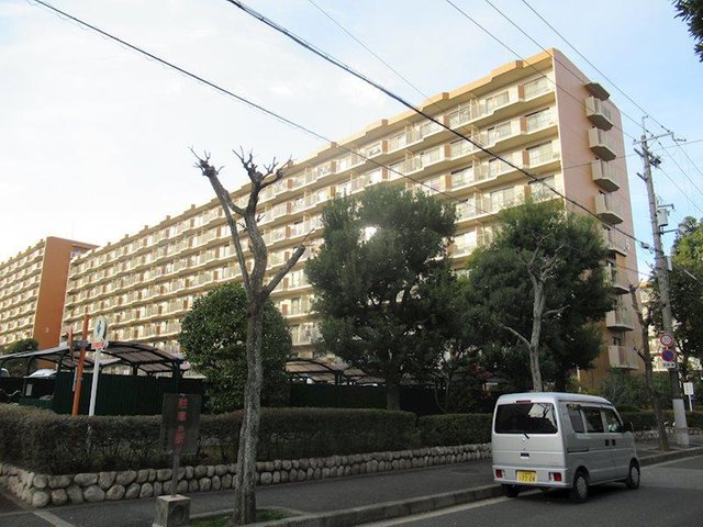 白川高層住宅6号棟