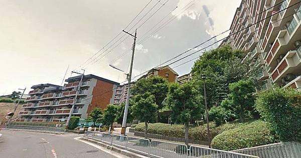 府公社豊中野畑住宅4号棟