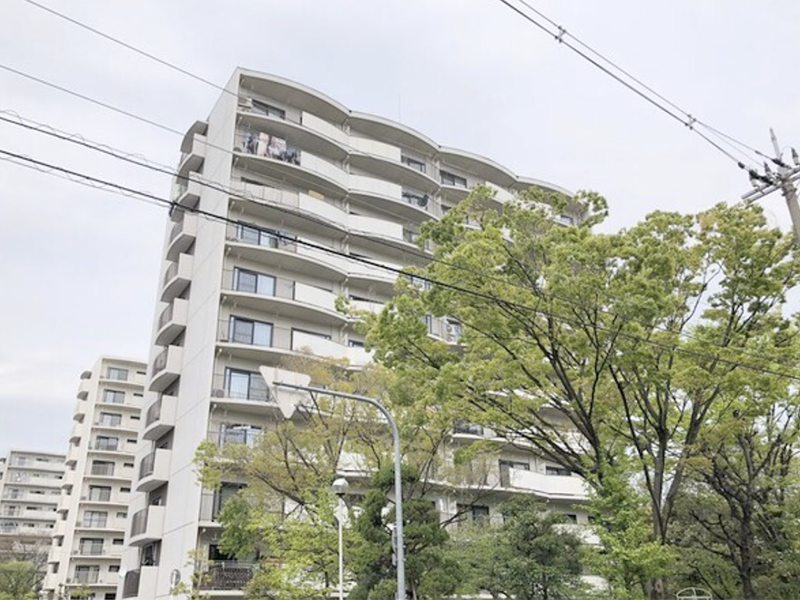 阪急南茨木ハイタウン駅前高層住宅G棟