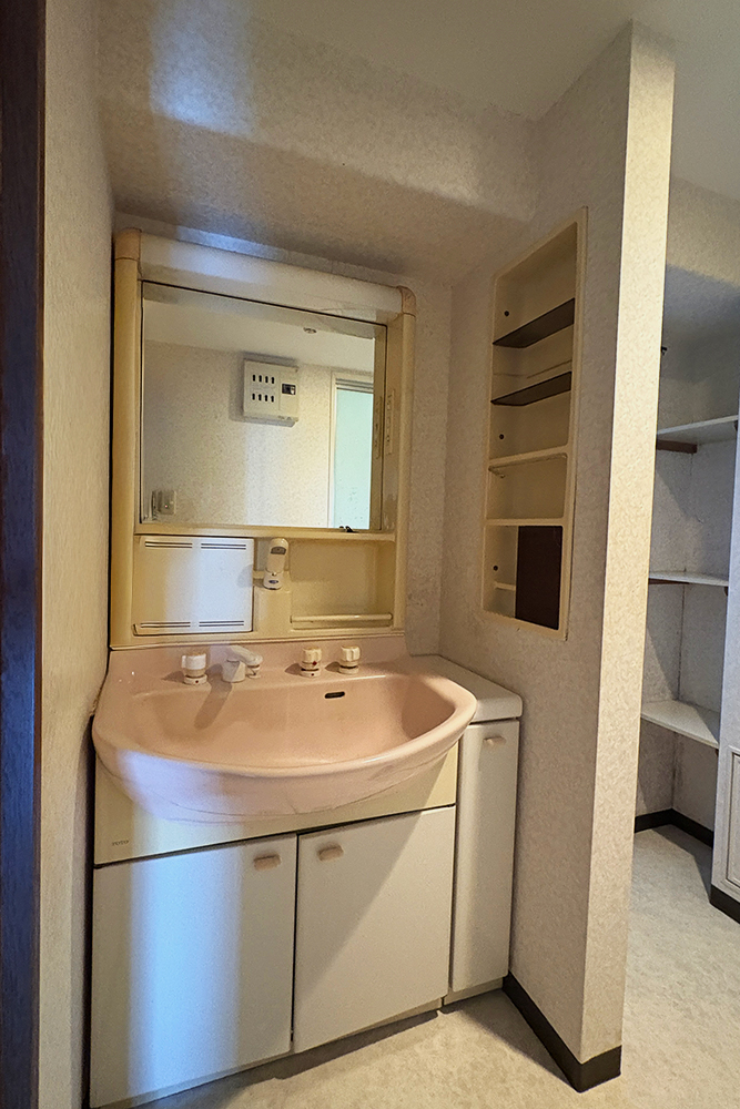 洗面台ビフォー