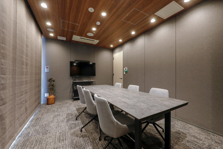 関西不動産販売(株)宝塚店の内観